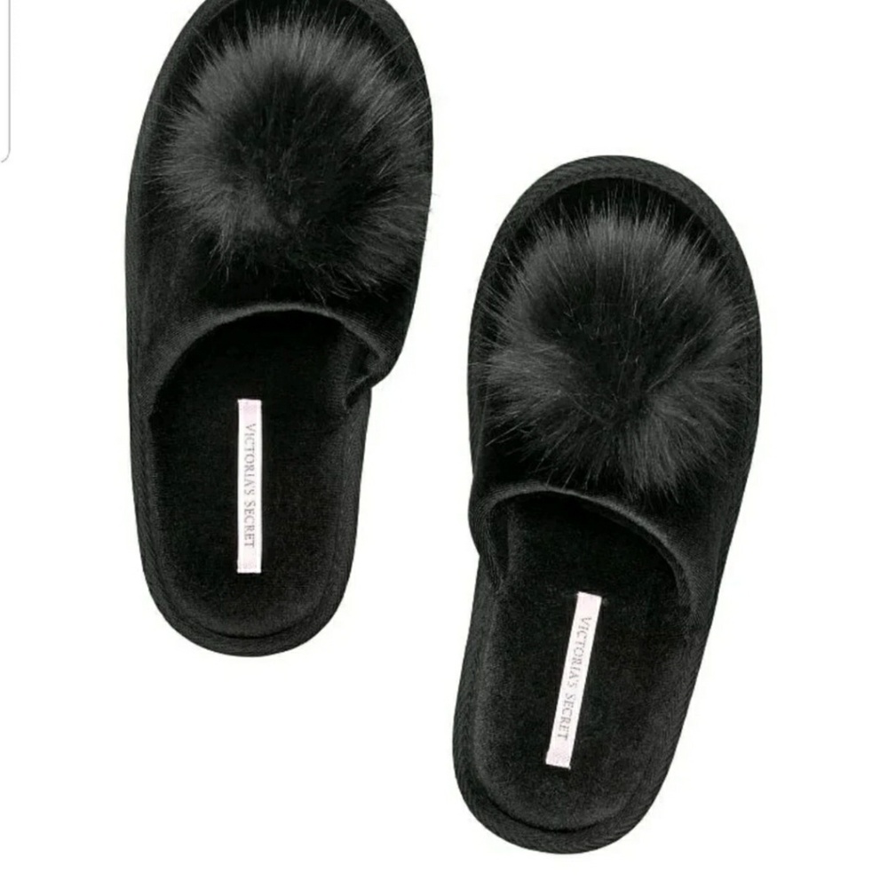 VS Pink slippers